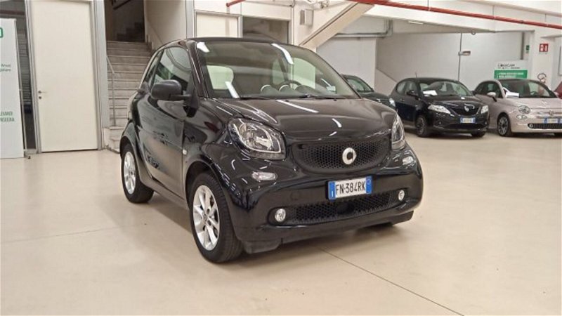 smart fortwo 70 1.0 twinamic Youngster my 18 del 2018 usata a Torino