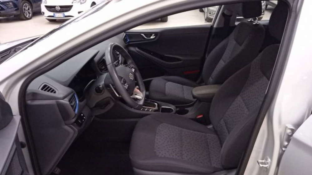 Hyundai Ioniq EV 28 kWh Comfort del 2019 usata a Torino (5)