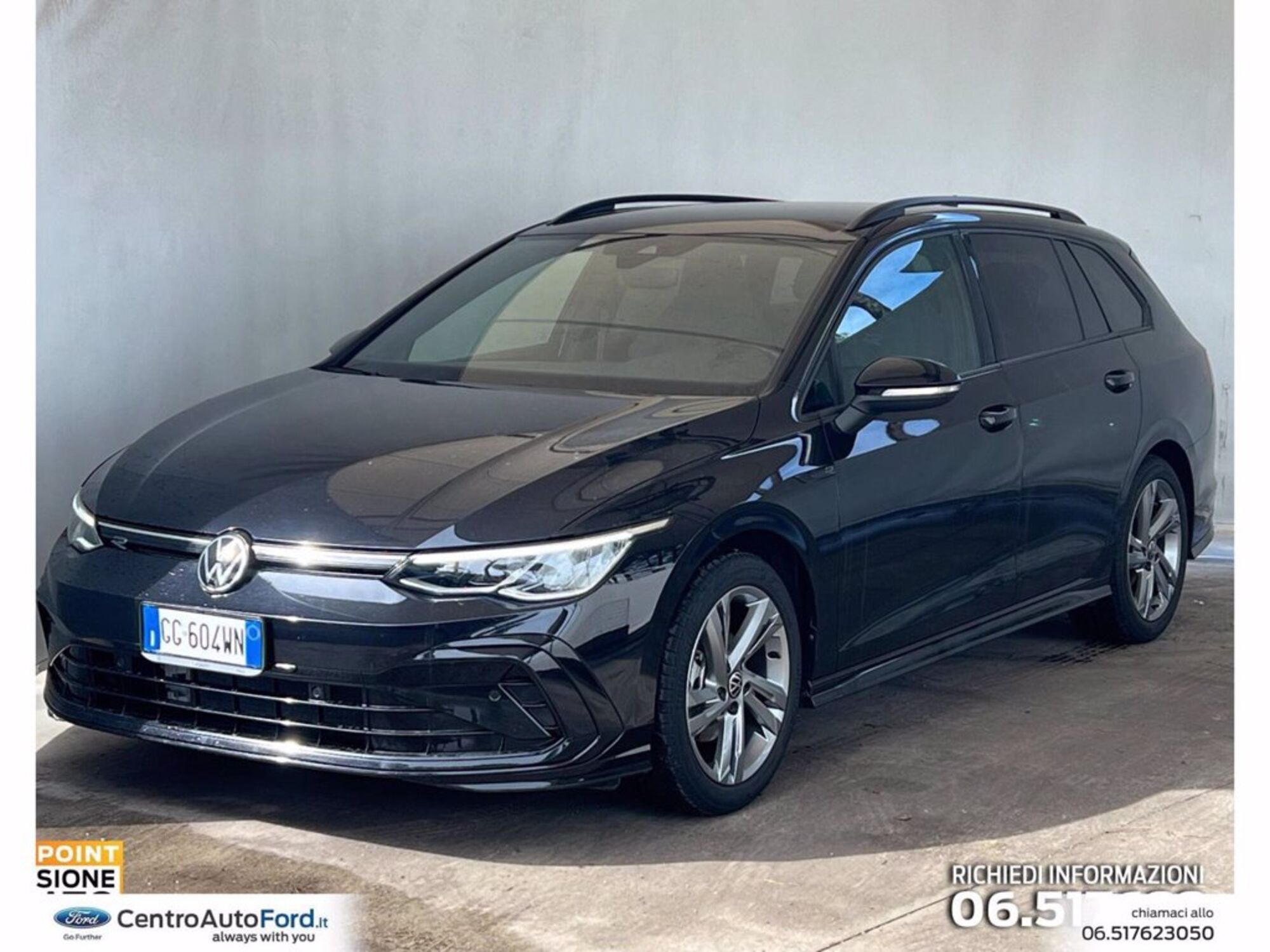 Volkswagen Golf Variant 1.5 TSI EVO ACT R-Line del 2021 usata a Albano Laziale