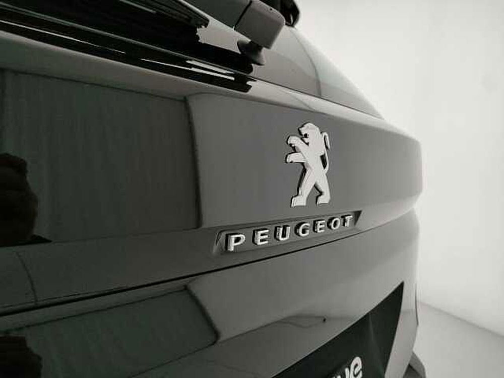 Peugeot 3008 nuova a Caserta (10)