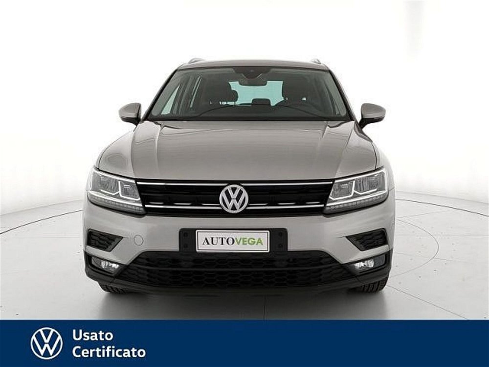 Volkswagen Tiguan 2.0 tdi Life 150cv dsg del 2020 usata a Vicenza (2)