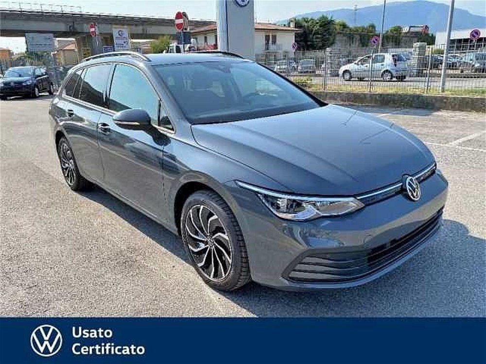 Volkswagen Golf Variant 1.0 eTSI EVO DSG Life del 2021 usata a Vicenza (5)