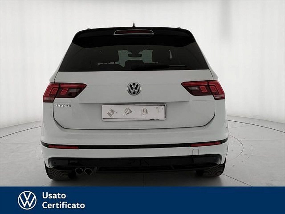 Volkswagen Tiguan 2.0 TDI 150 CV Sport & Style BlueMotion Technology del 2020 usata a Vicenza (4)