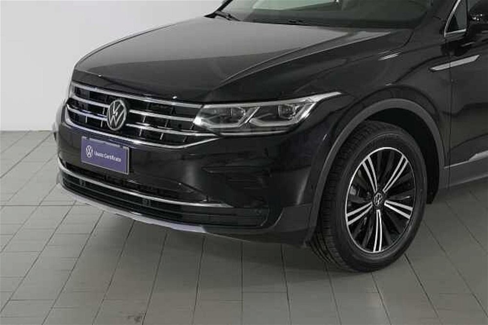 Volkswagen Tiguan 1.5 TSI 150 CV DSG ACT Elegance del 2021 usata a Barni (5)