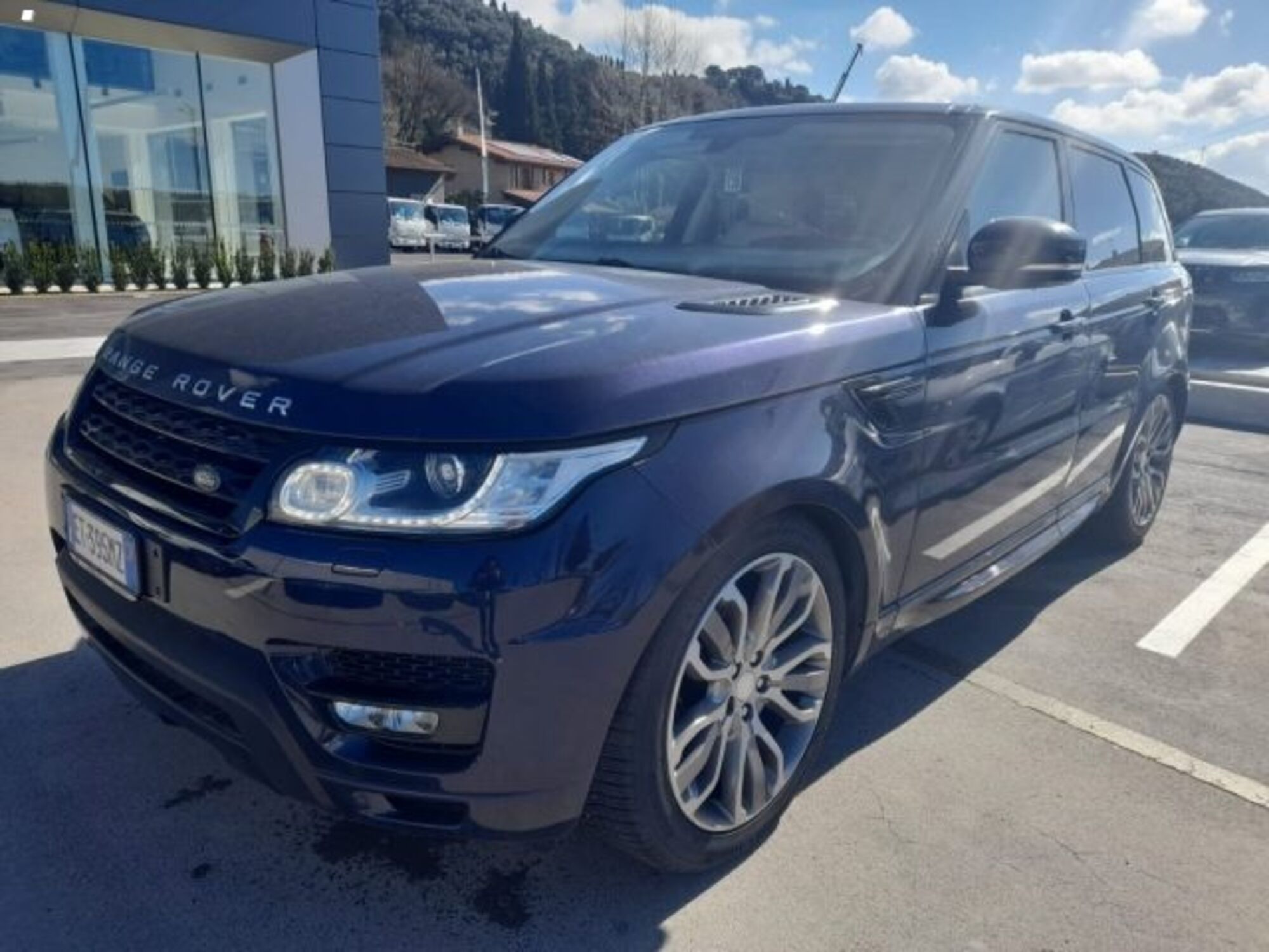 Land Rover Range Rover Sport 3.0 TDV6 HSE  del 2014 usata a Massarosa