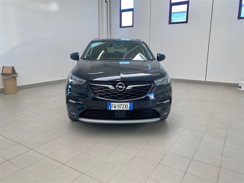 Opel Grandland X 1.5 diesel Ecotec Start&Stop aut. Innovation  del 2019 usata a Magenta (2)