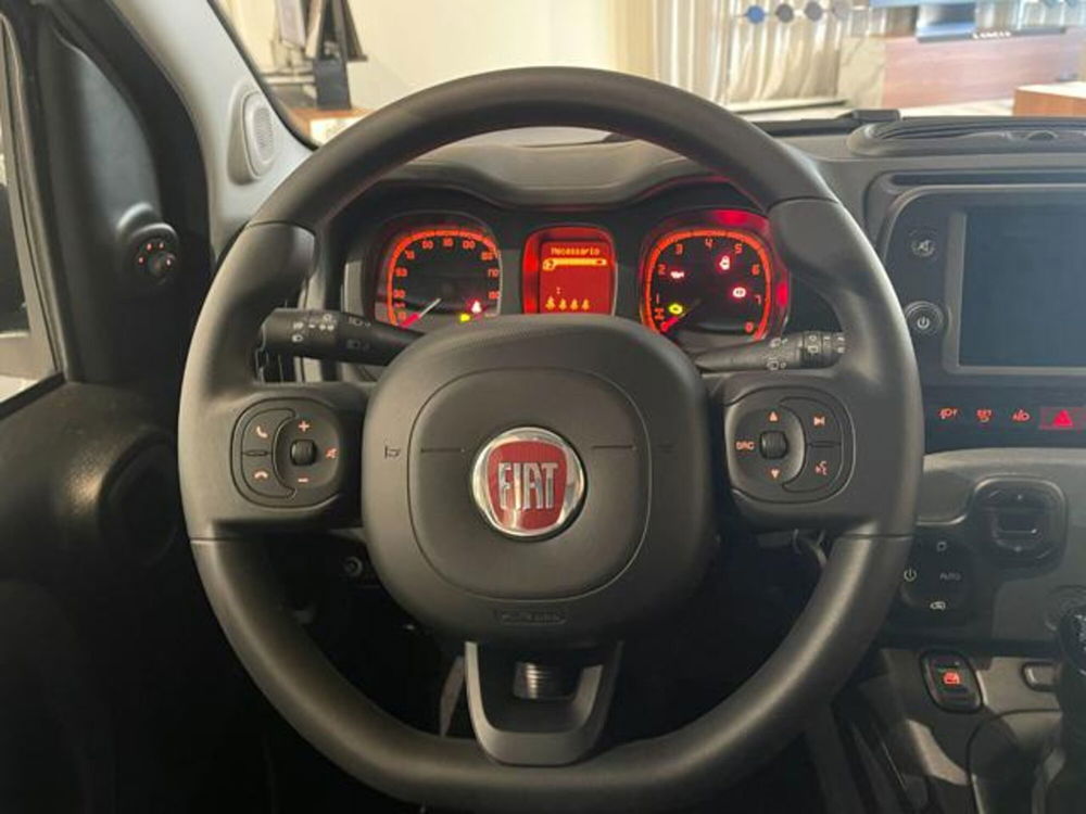 Fiat Panda Cross nuova a Aosta (12)