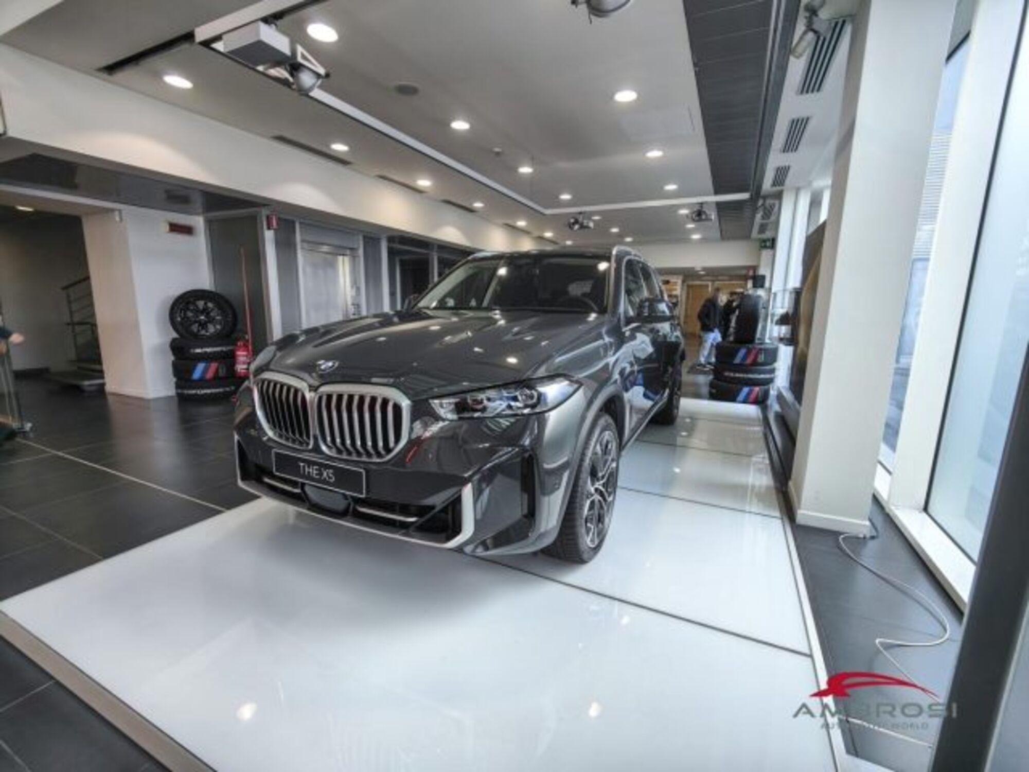 BMW X5 xDrive30d 48V Business nuova a Corciano