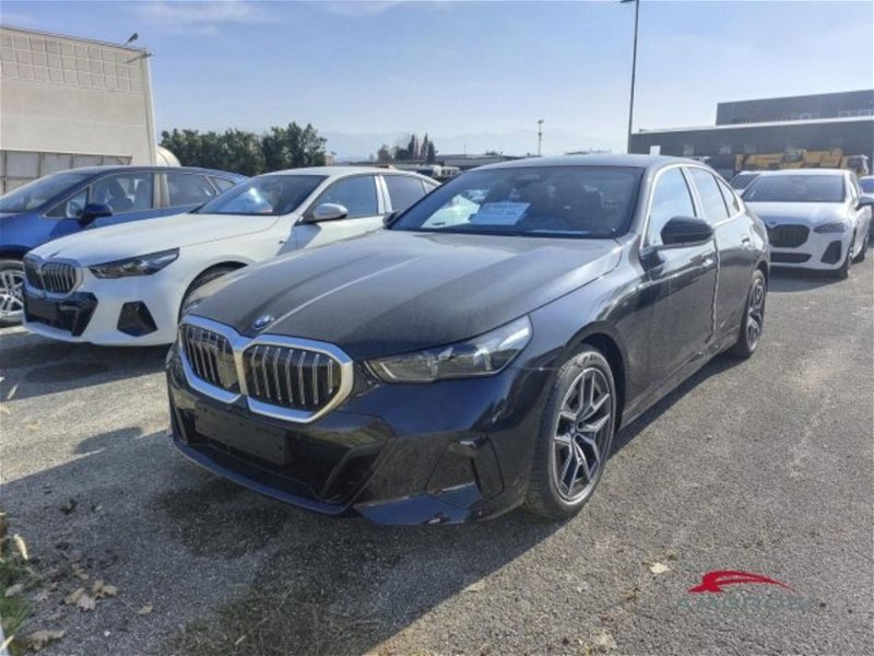 BMW Serie 5 520 nuova a Corciano