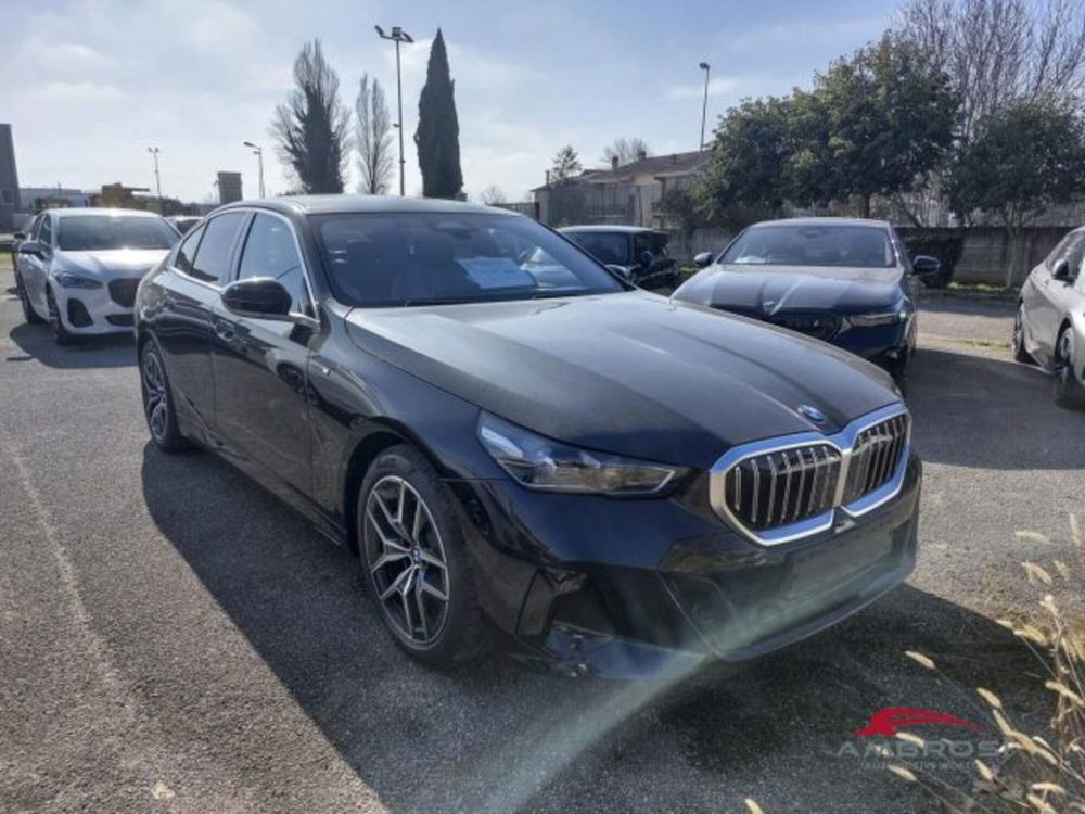 BMW Serie 5 520 nuova a Corciano (2)