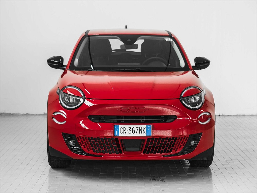 Fiat 600e 600 54kWh Red del 2023 usata a Prato (5)