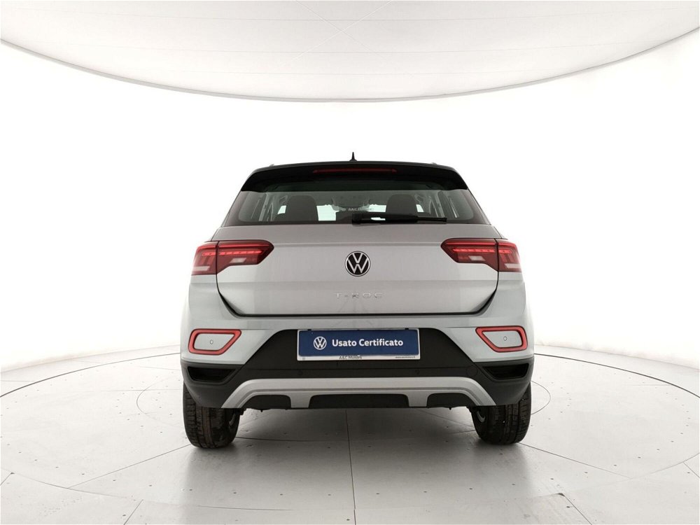 Volkswagen T-Roc 1.5 TSI ACT DSG Life nuova a Torre Annunziata (4)