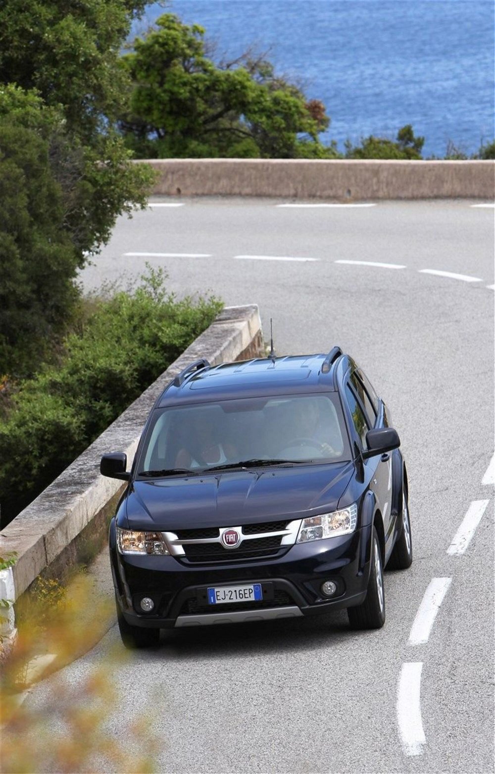 Fiat Freemont 2.0 Mjt 170 CV 4x4 Automatica Lounge del 2013 usata a Teramo (4)