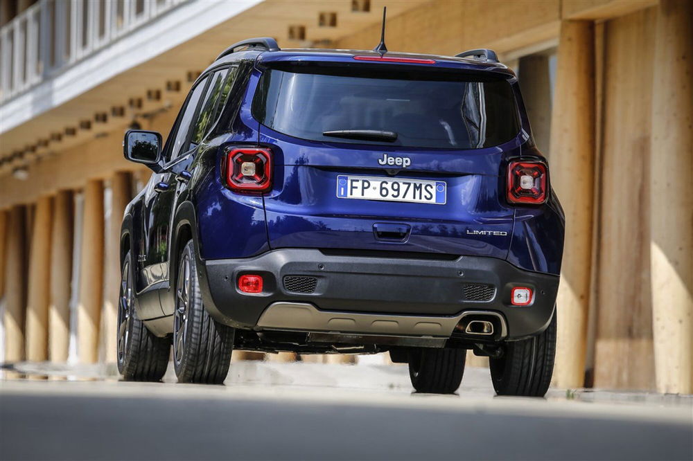 Jeep Renegade nuova a Pescara (8)