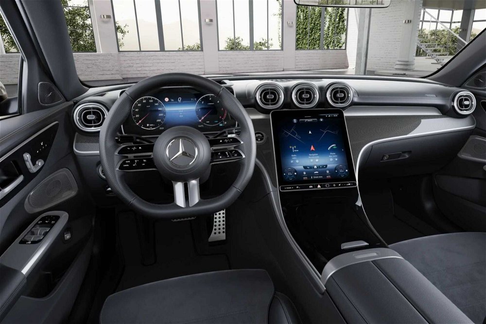 Mercedes-Benz Classe C 300 d Mild hybrid 4Matic AMG Line Premium nuova a Pescara (5)