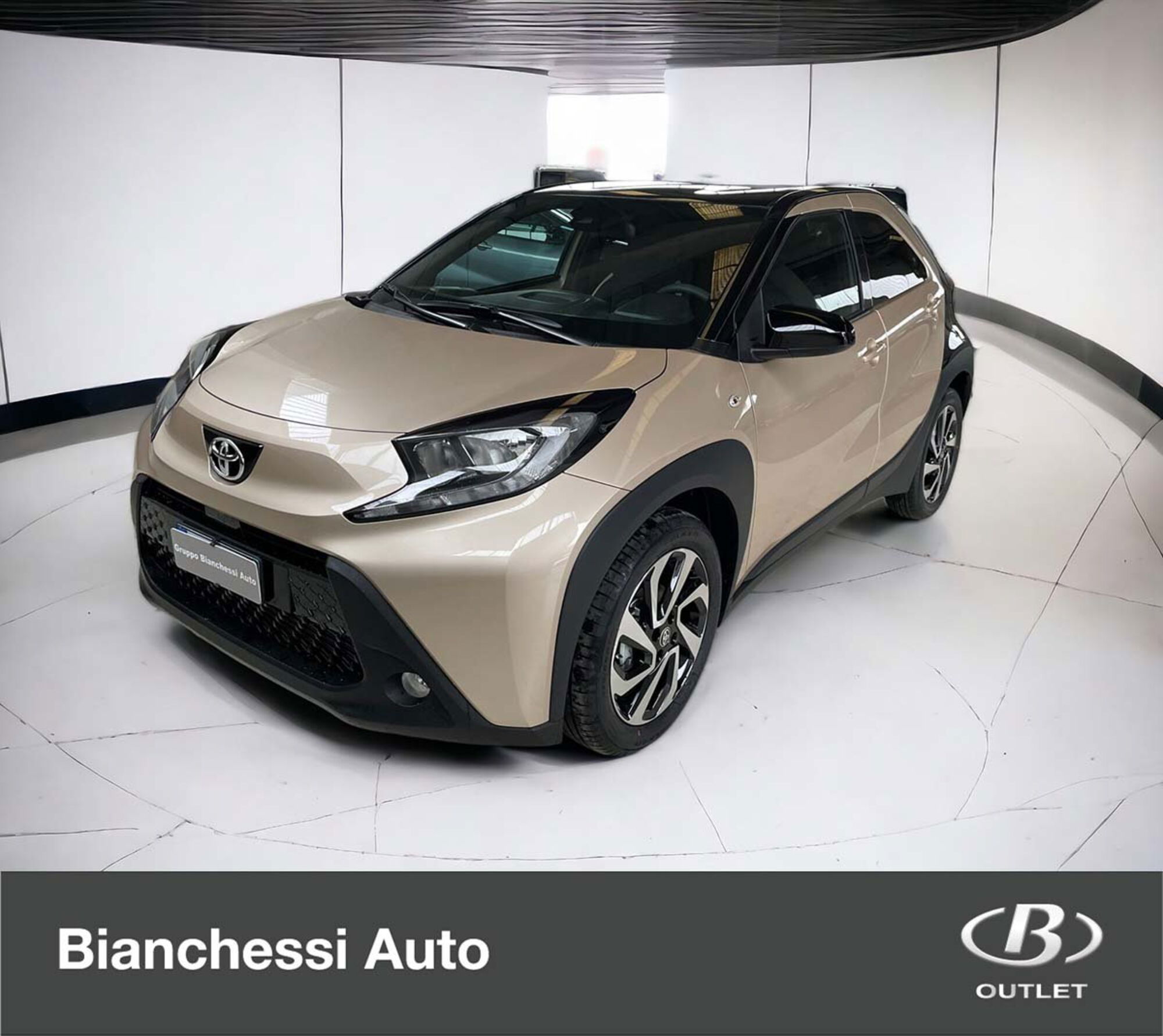 Toyota Aygo X 1.0 VVT-i 72 CV 5 porte Limited nuova a Cremona