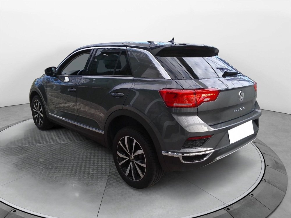 Volkswagen T-Roc 1.5 TSI ACT Style BlueMotion Technology  del 2019 usata a Paderno Dugnano (3)