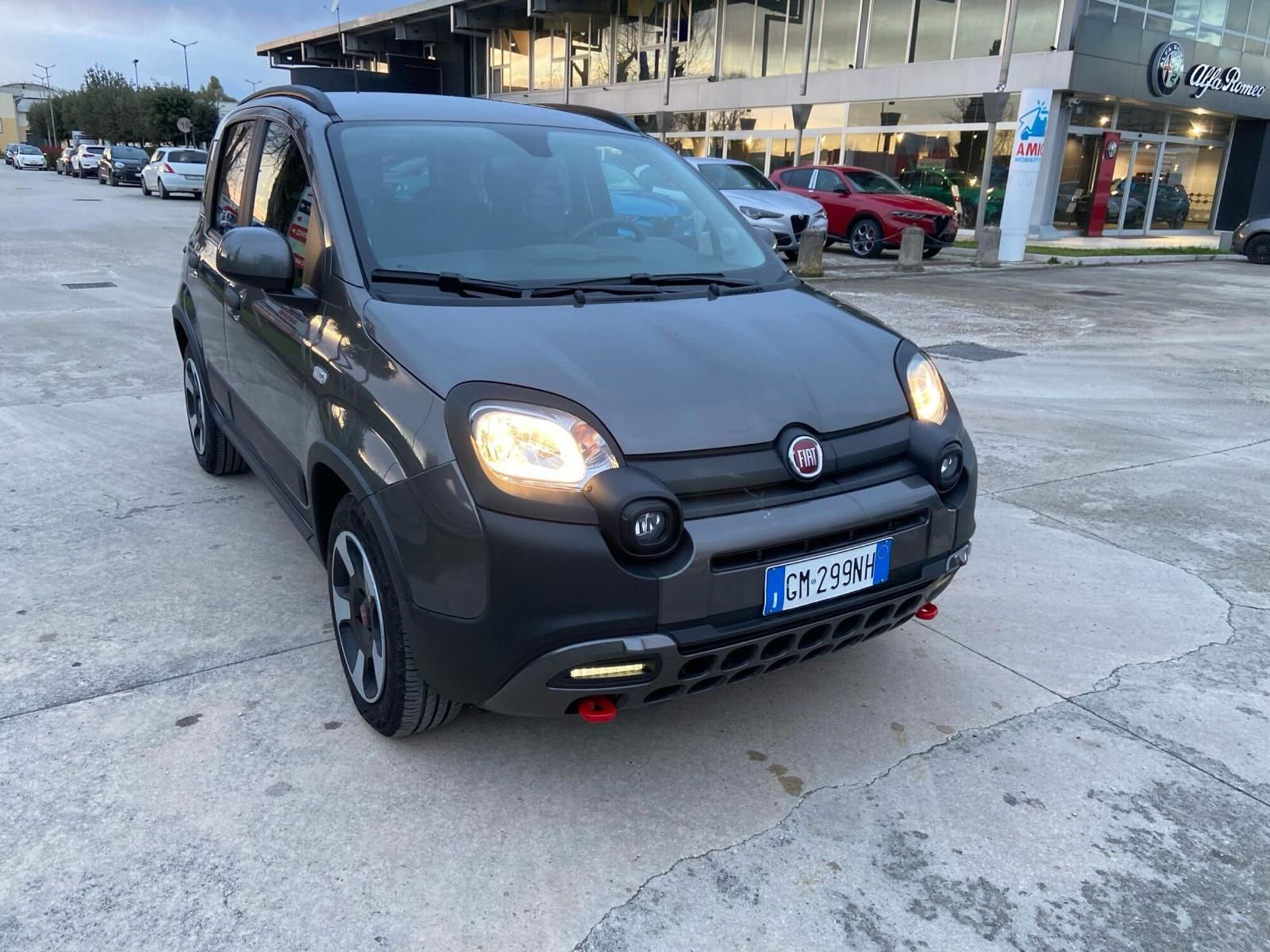 Fiat Panda Cross Cross 1.0 FireFly S&amp;S Hybrid  del 2023 usata a Caserta