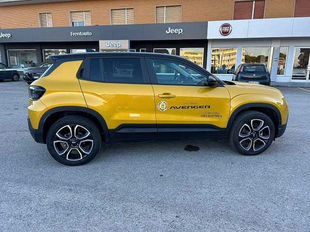 Jeep Avenger BEV Avenger del 2023 usata a Ancona (4)