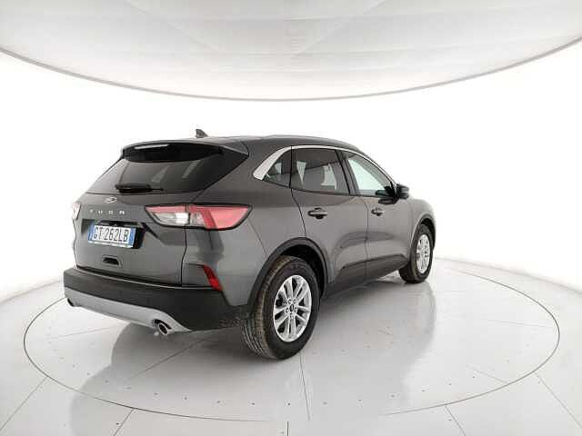 Ford Kuga 2.0 TDCI 120 CV S&amp;S 2WD Titanium nuova a Roma