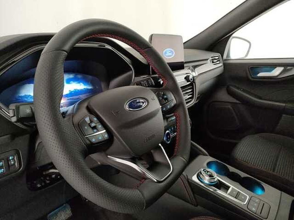 Ford Kuga nuova a Roma (11)