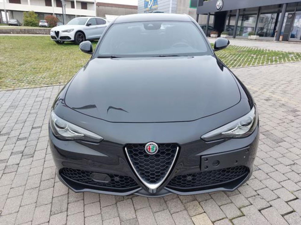 Alfa Romeo Giulia nuova a Padova (6)