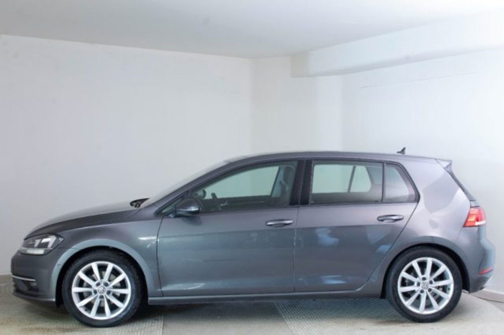 Volkswagen Golf 1.5 TSI 130 CV EVO DSG 5p. Executive BlueMotion  del 2019 usata a Paruzzaro (3)