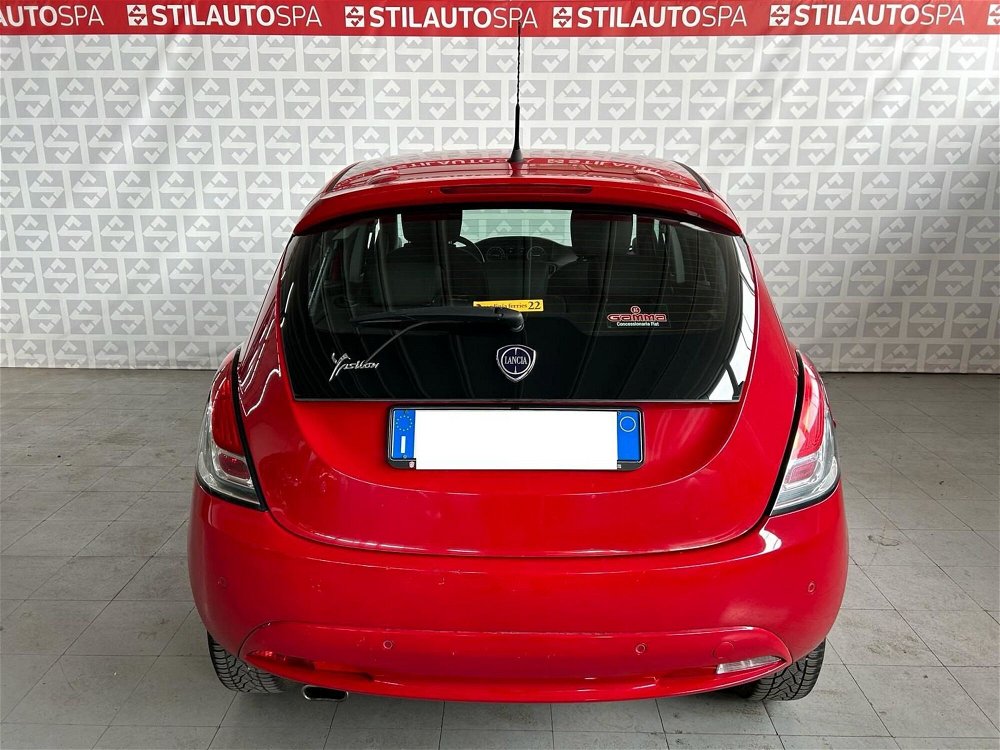 Lancia Ypsilon 1.2 69 CV 5 porte Gold  del 2018 usata a Prato (5)