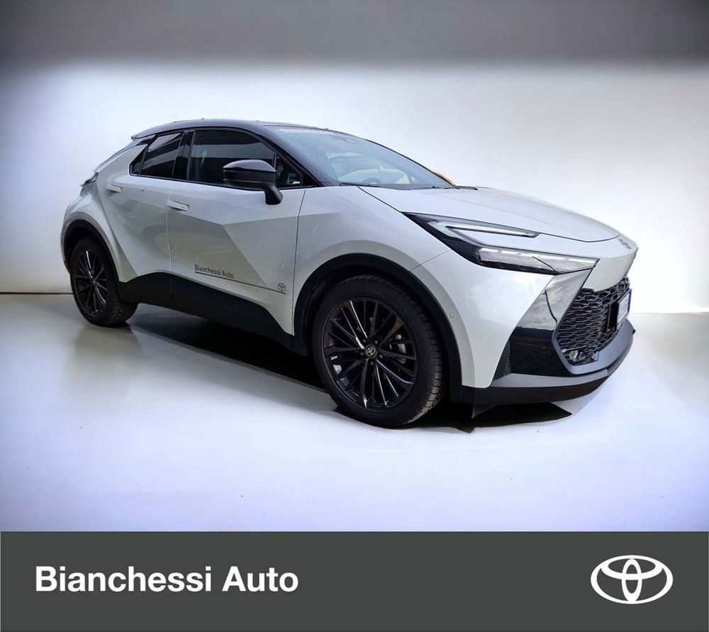 Toyota Toyota C-HR 1.8 HV Lounge nuova a Cremona (4)