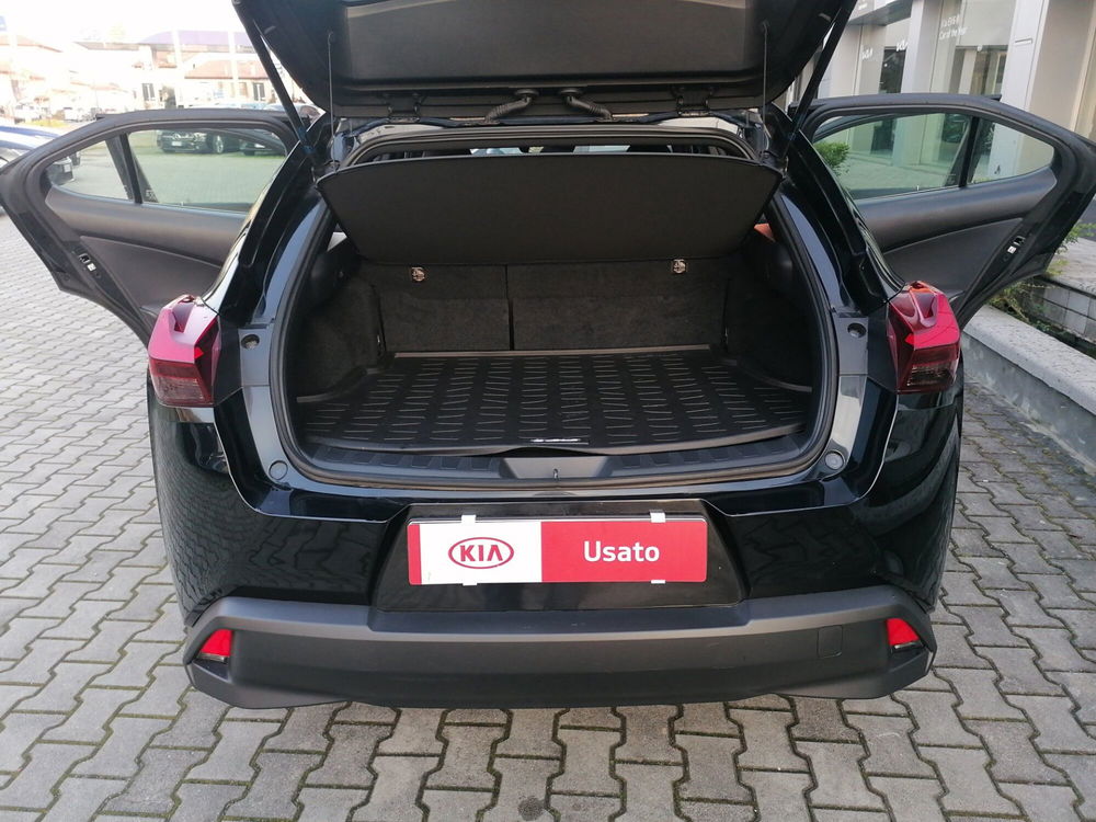 Lexus UX usata a Brescia (9)