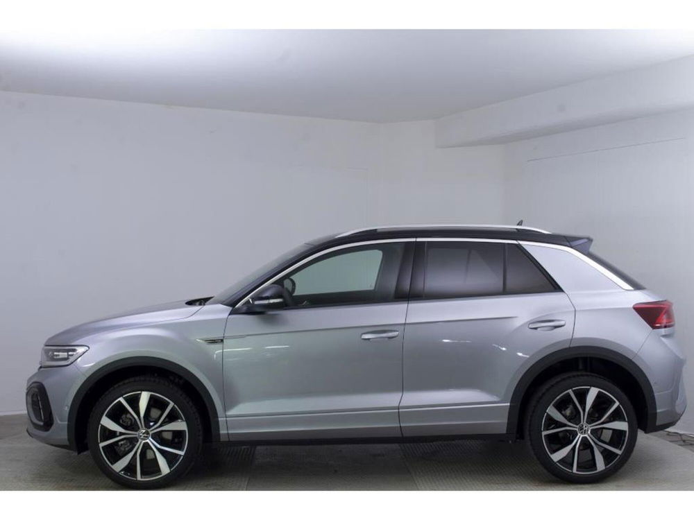 Volkswagen T-Roc nuova a Novara (3)