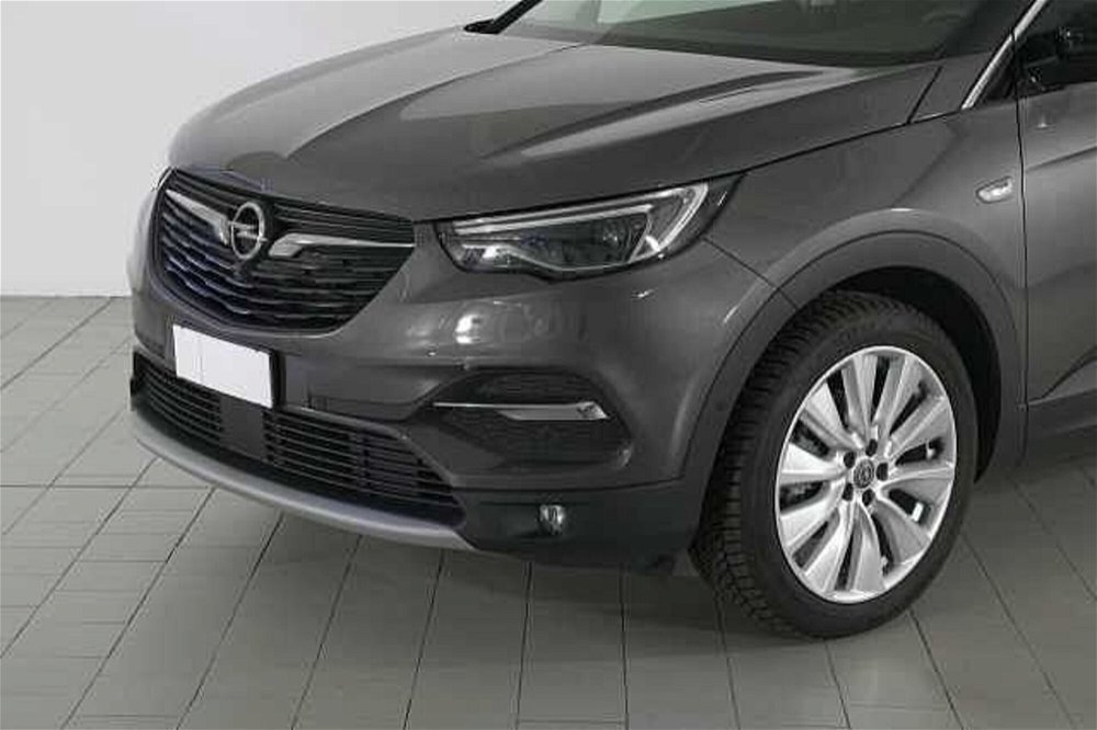 Opel Grandland X 1.5 diesel Ecotec Start&Stop aut. Ultimate  del 2020 usata a Barni (5)