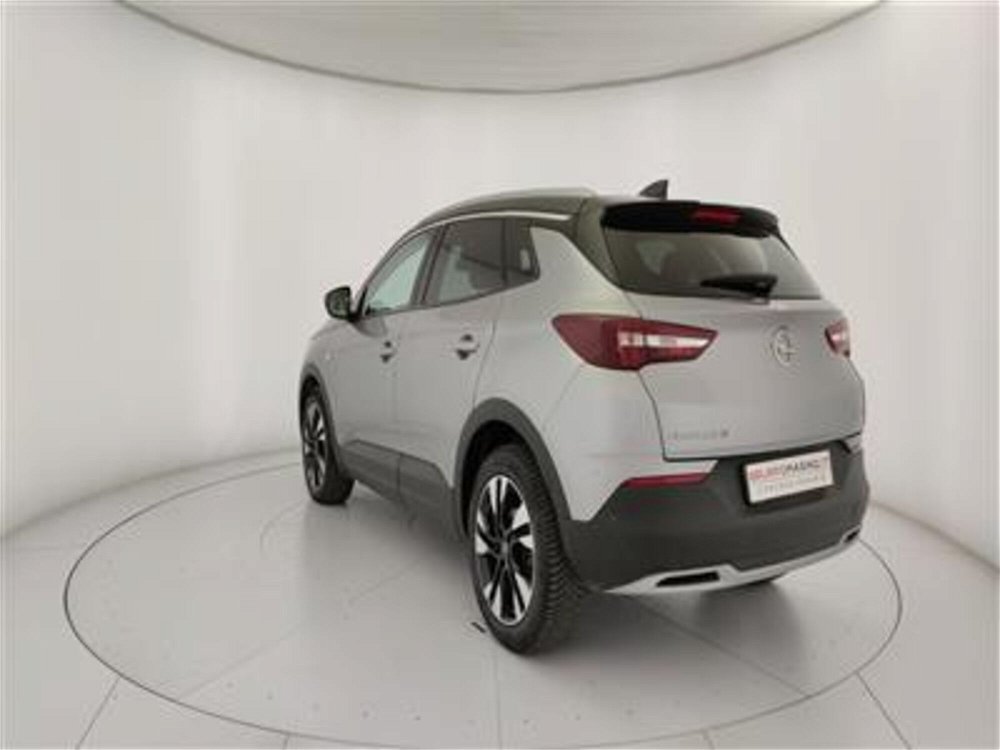 Opel Grandland X 1.5 diesel Ecotec Start&Stop Innovation del 2019 usata a Bari (5)