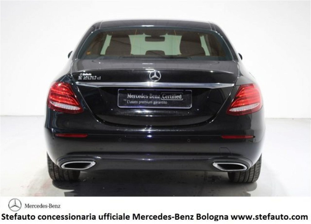 Mercedes-Benz Classe E 200 d Auto Business Sport  del 2023 usata a Castel Maggiore (4)