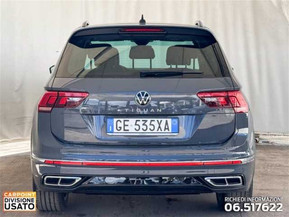 Volkswagen Tiguan Allspace 2.0 tdi R-Line 150cv dsg del 2021 usata a Roma (4)