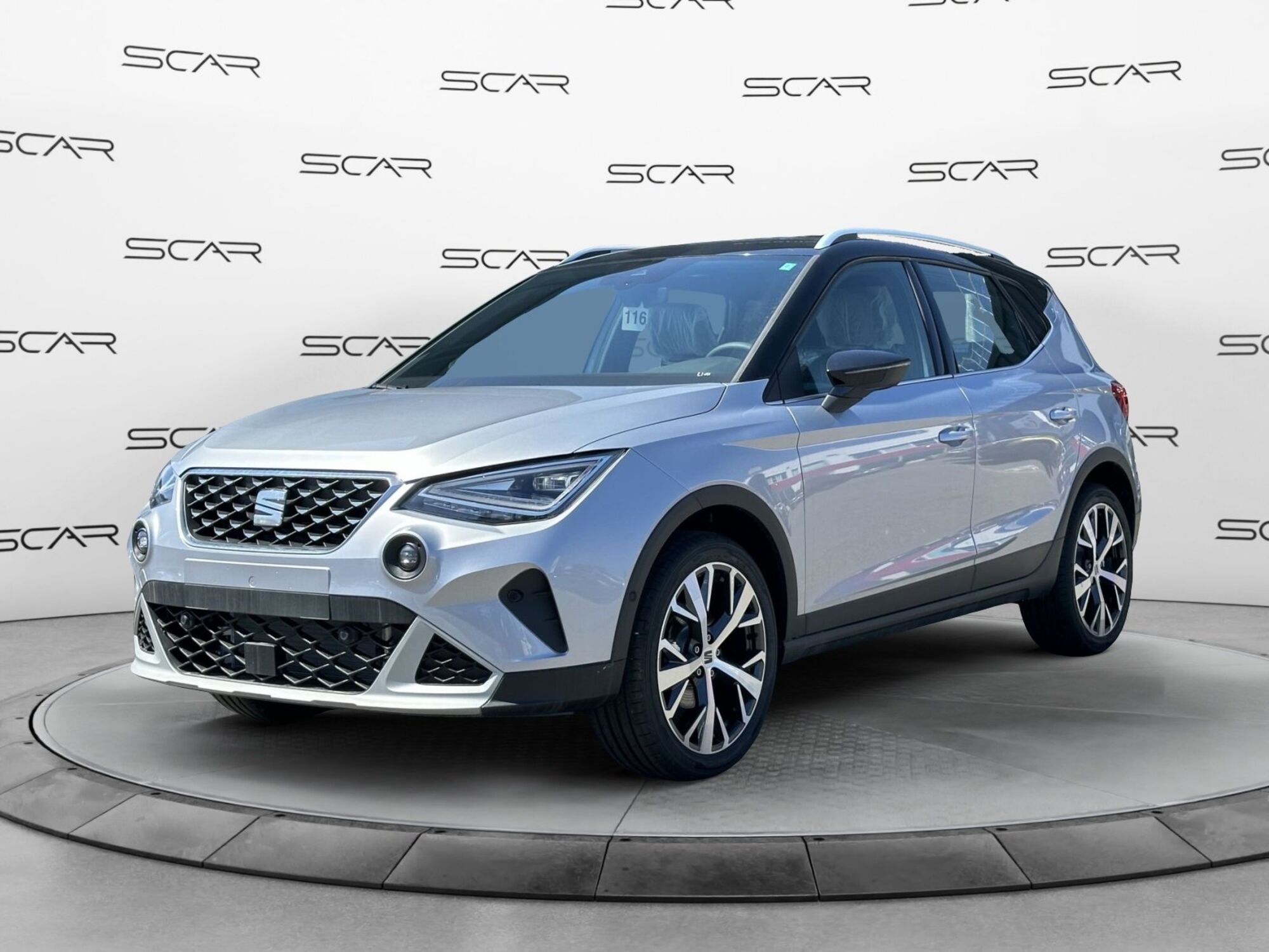 SEAT Arona 1.0 EcoTSI 110 CV DSG XPERIENCE nuova a Livorno