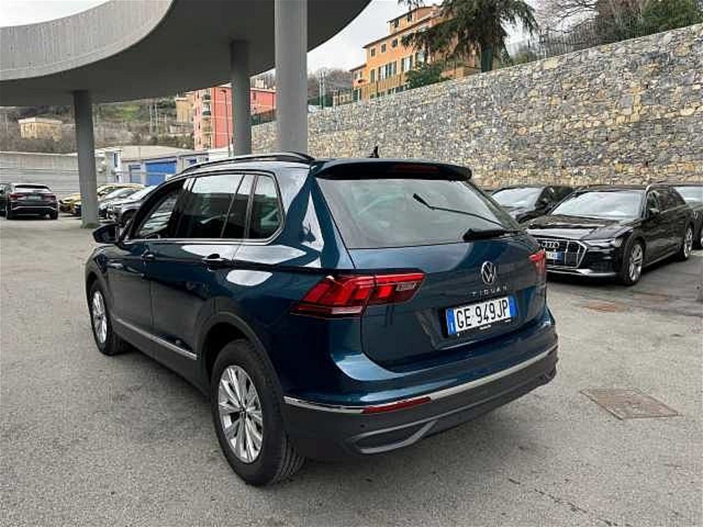 Volkswagen Tiguan 1.4 TSI eHYBRID DSG Life del 2021 usata a Genova (2)