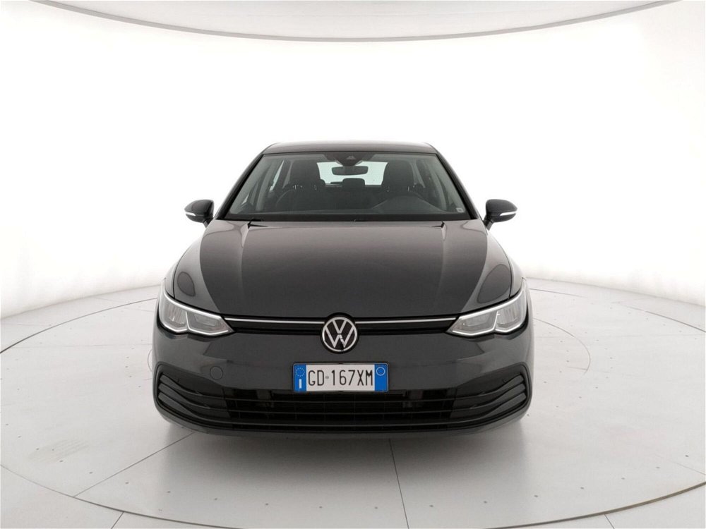 Volkswagen Golf 1.0 eTSI EVO DSG Life del 2021 usata a Roma (5)