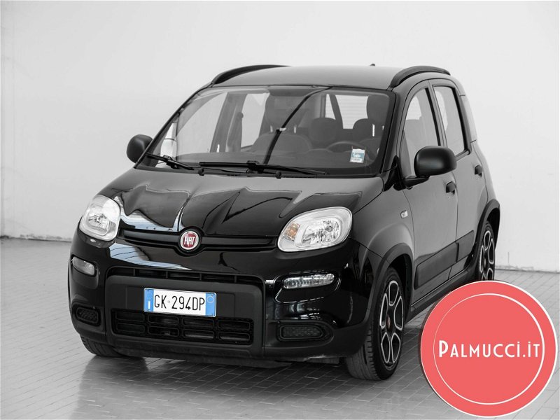 Fiat Panda 1.0 FireFly S&S Hybrid City Cross  del 2022 usata a Prato