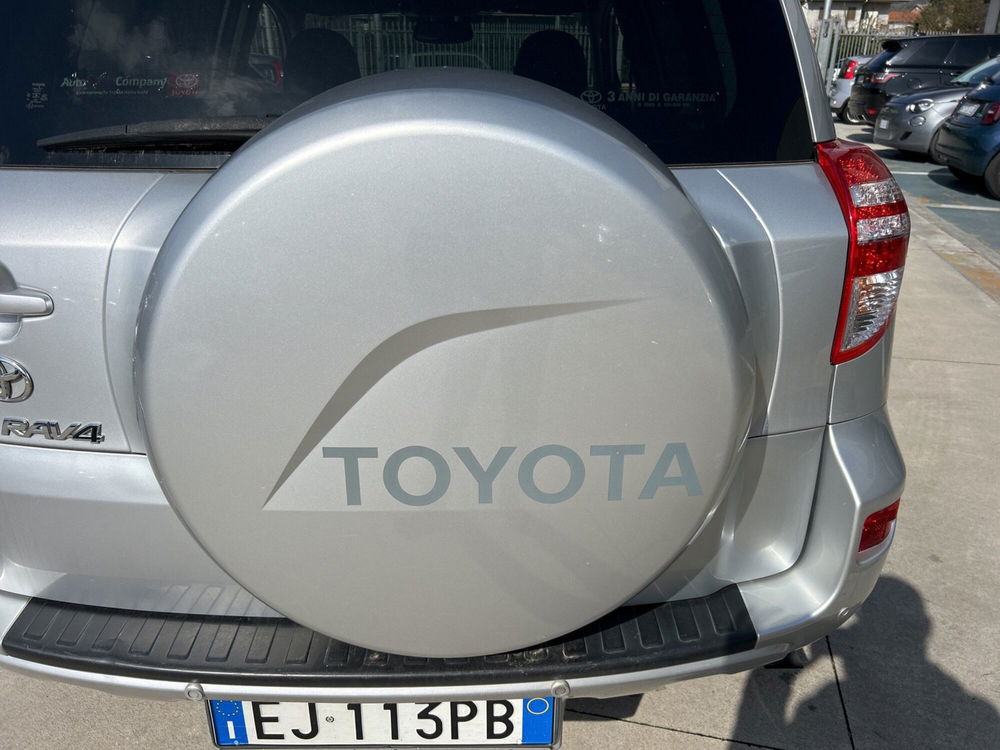 Toyota Rav4 usata a Frosinone (13)