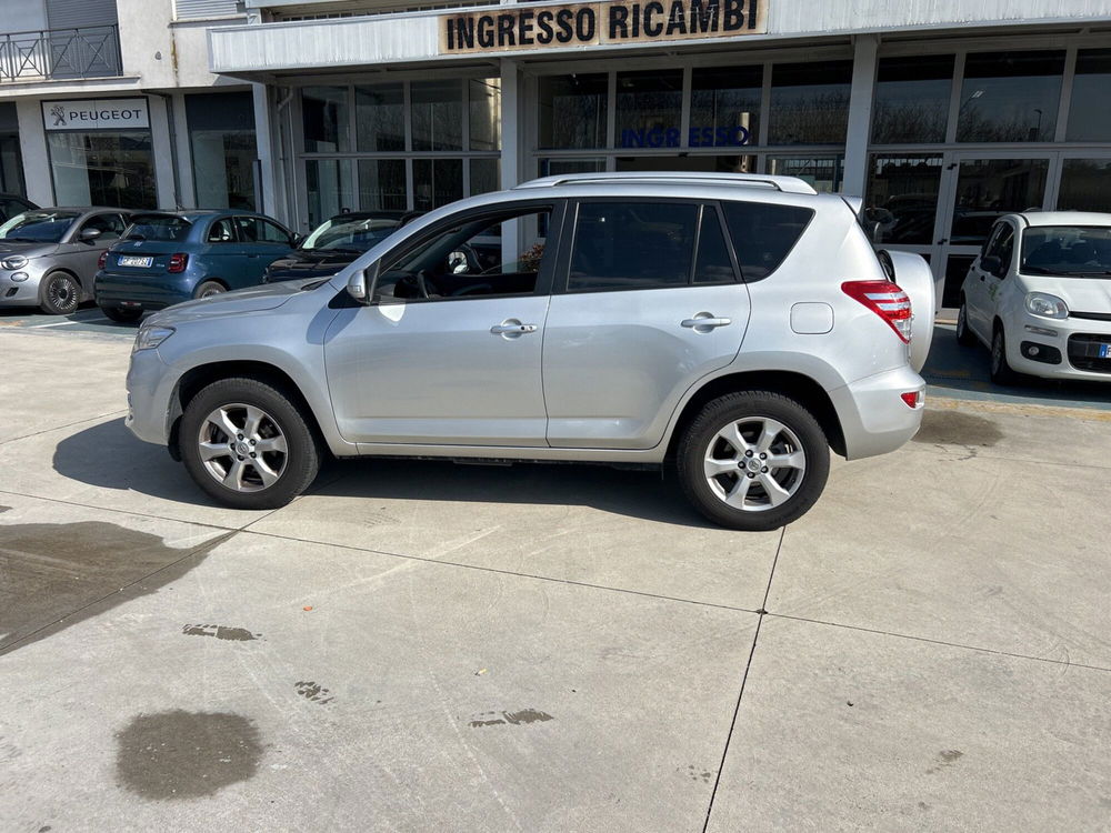 Toyota Rav4 usata a Frosinone (8)