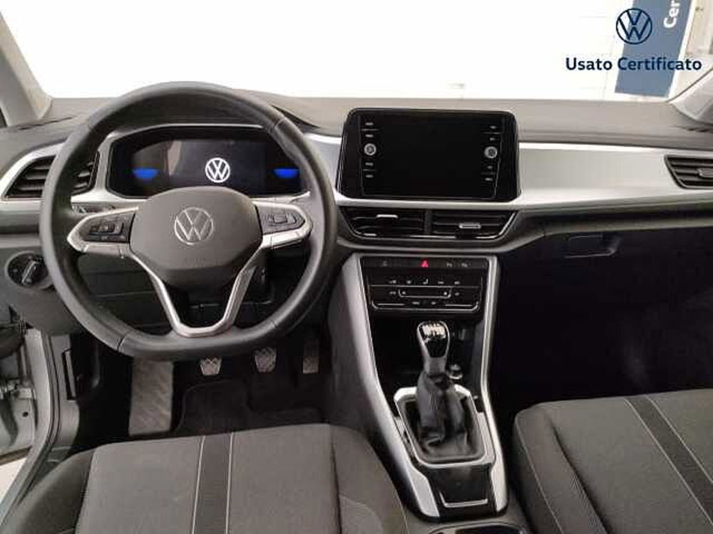 Volkswagen T-Roc usata a Varese (14)