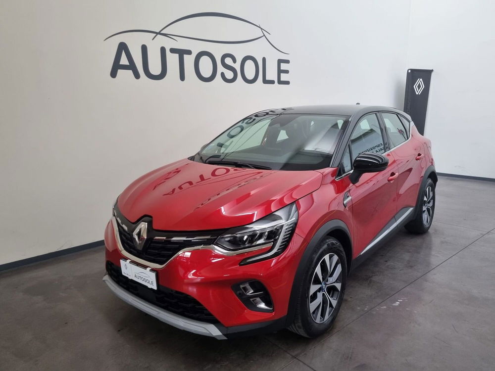 Renault Captur Plug-in Hybrid E-Tech 160 CV Intens  del 2021 usata a Dolce' (2)