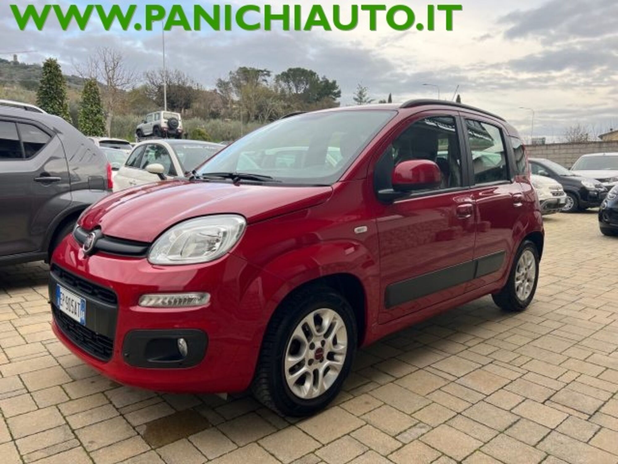 Fiat Panda 1.2 Lounge  del 2013 usata a Cortona