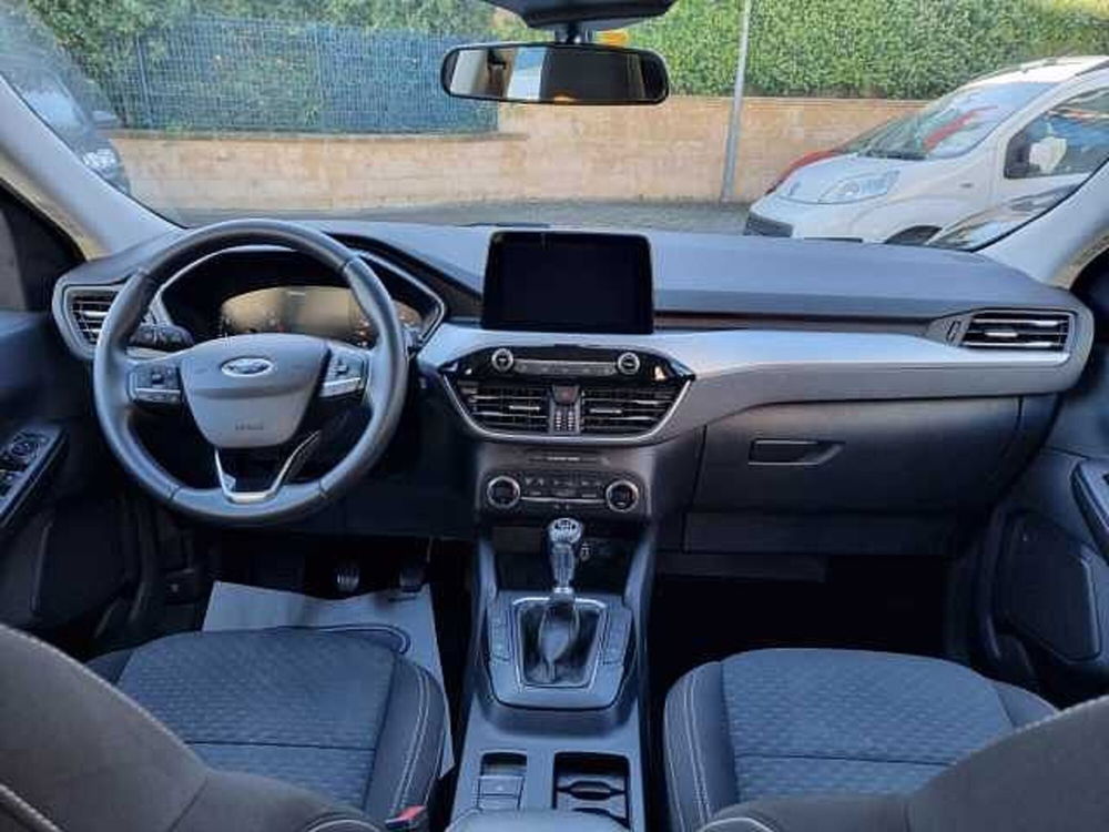 Ford Kuga usata a Bari (8)