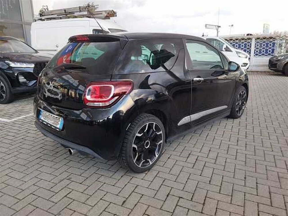Ds DS 3 Coupé DS 3 1.4 HDi 70 So Chic  del 2015 usata a Airasca (2)
