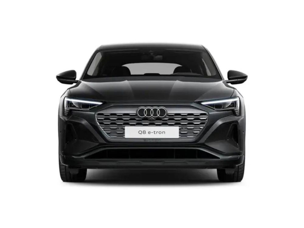 Audi Q8 Sportback nuova a Novara (5)