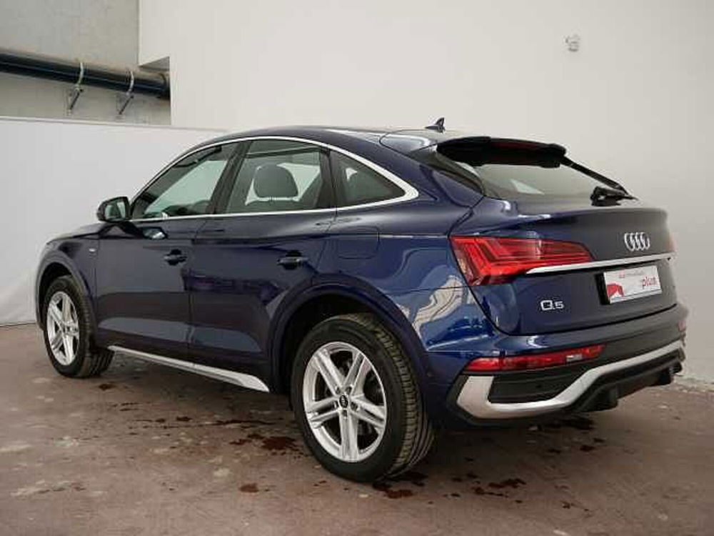 Audi Q5 Sportback usata a Varese (2)