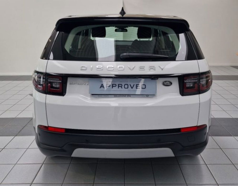 Land Rover Discovery Sport usata a Novara (7)