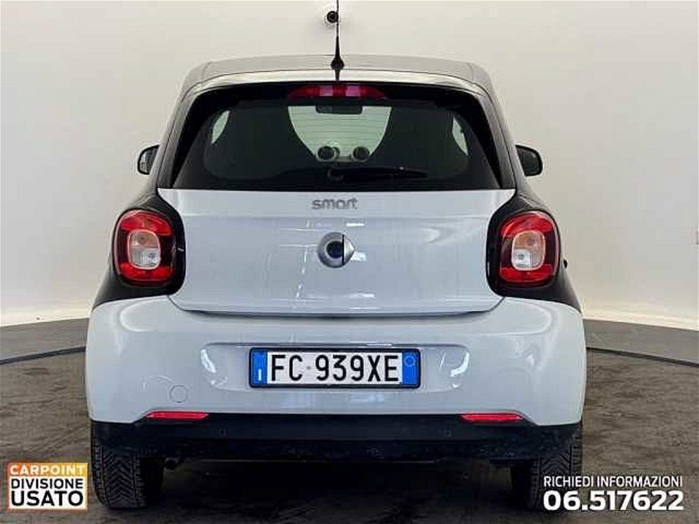 smart forfour forfour 70 1.0 Youngster  del 2016 usata a Roma (4)